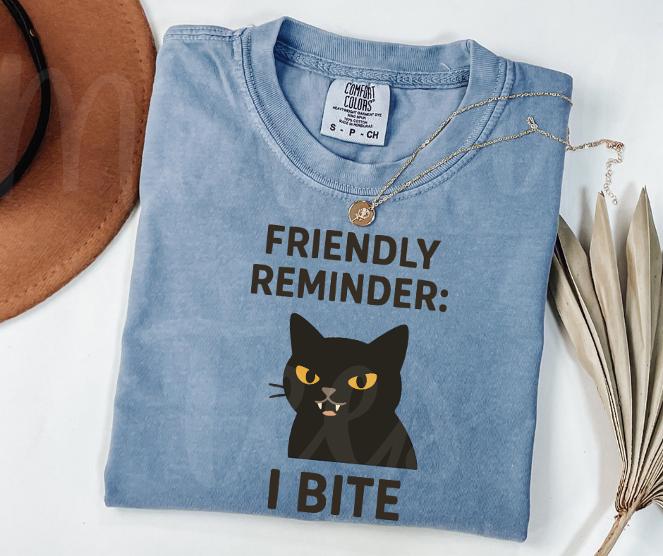 "I Bite" Sarcastic Cat Design Unisex heavyweight t-shirt