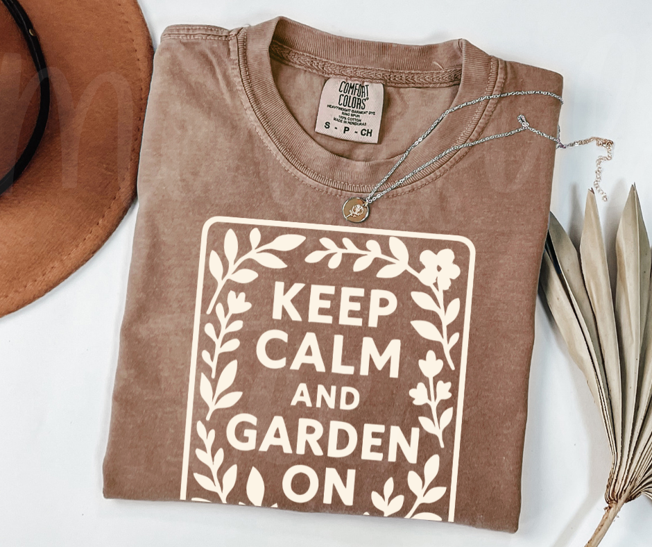 "Keep Calm And Garden On" Funny Plant Lover Tee Design Unisex heavyweight t-shirt