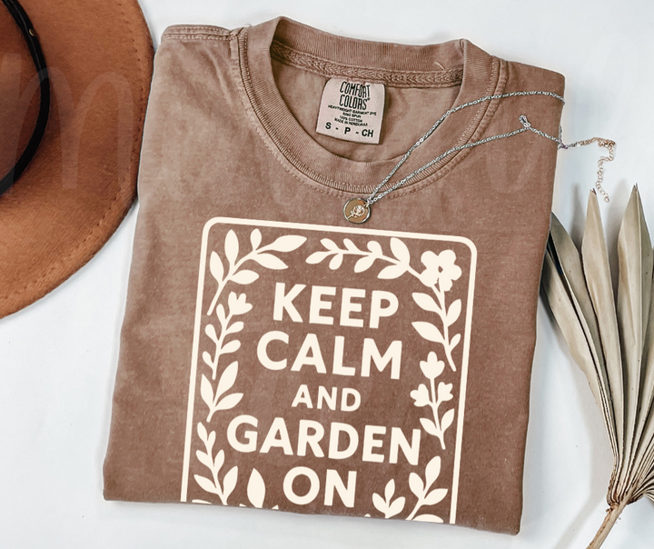 "Keep Calm And Garden On" Funny Plant Lover Tee Design Unisex heavyweight t-shirt
